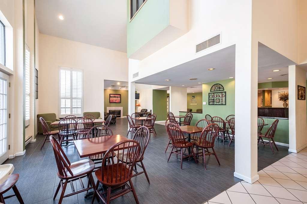 Quality Suites Hunt Valley Restoran foto